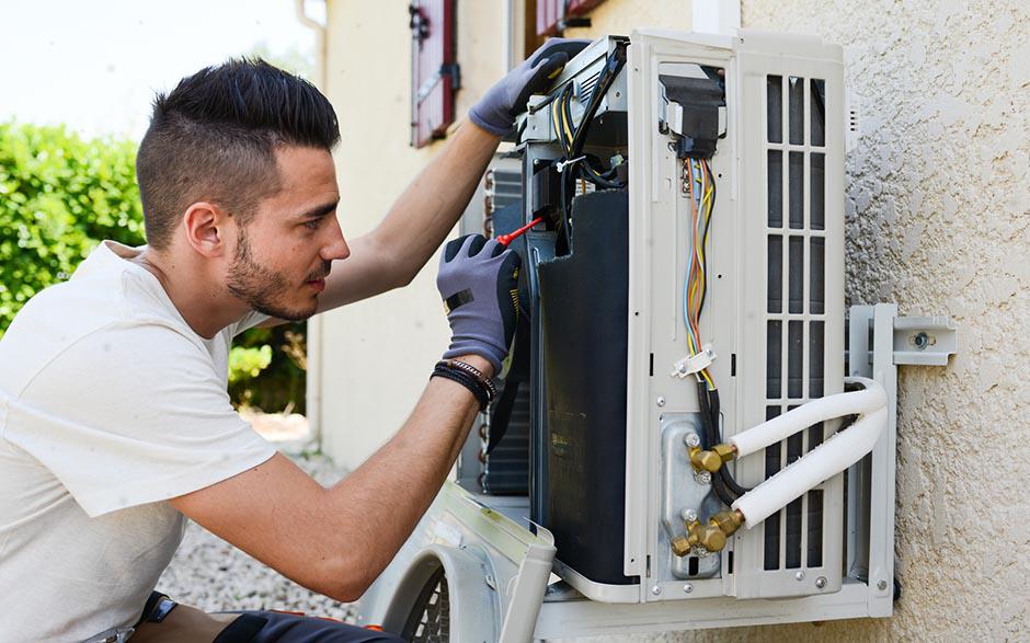 travail électricien La Ville-du-Bois
